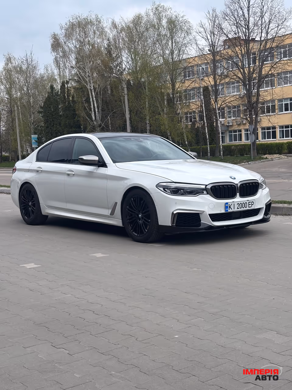 BMW 5 серії - фото 1