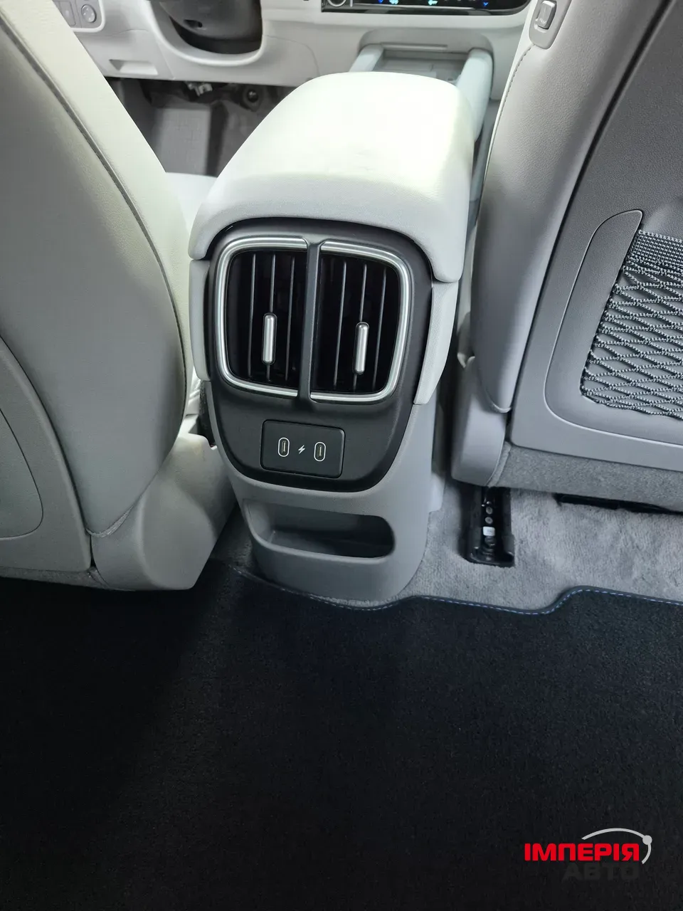 Hyundai IONIQ 6 - фото 12