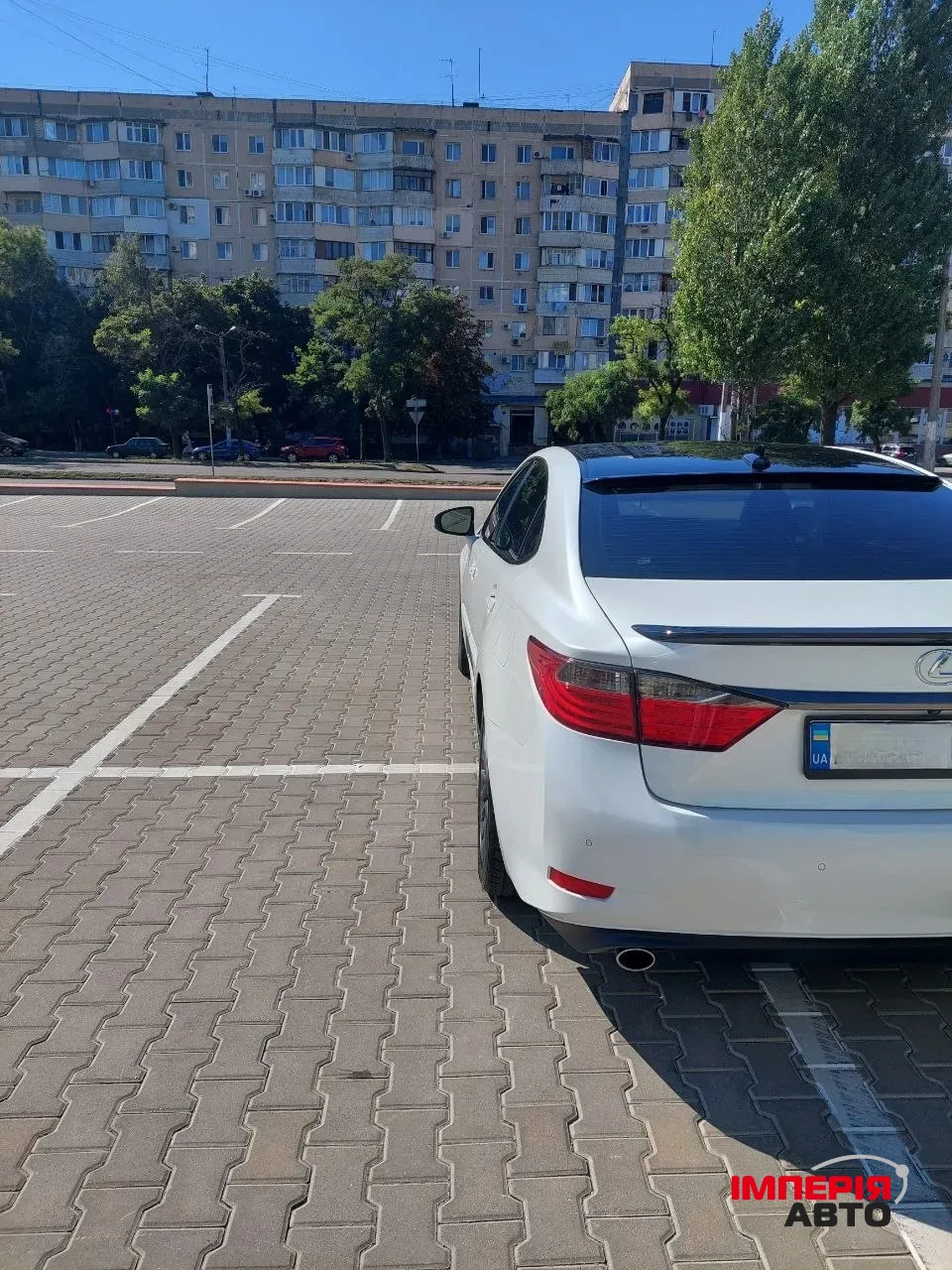 Lexus ES - фото 3