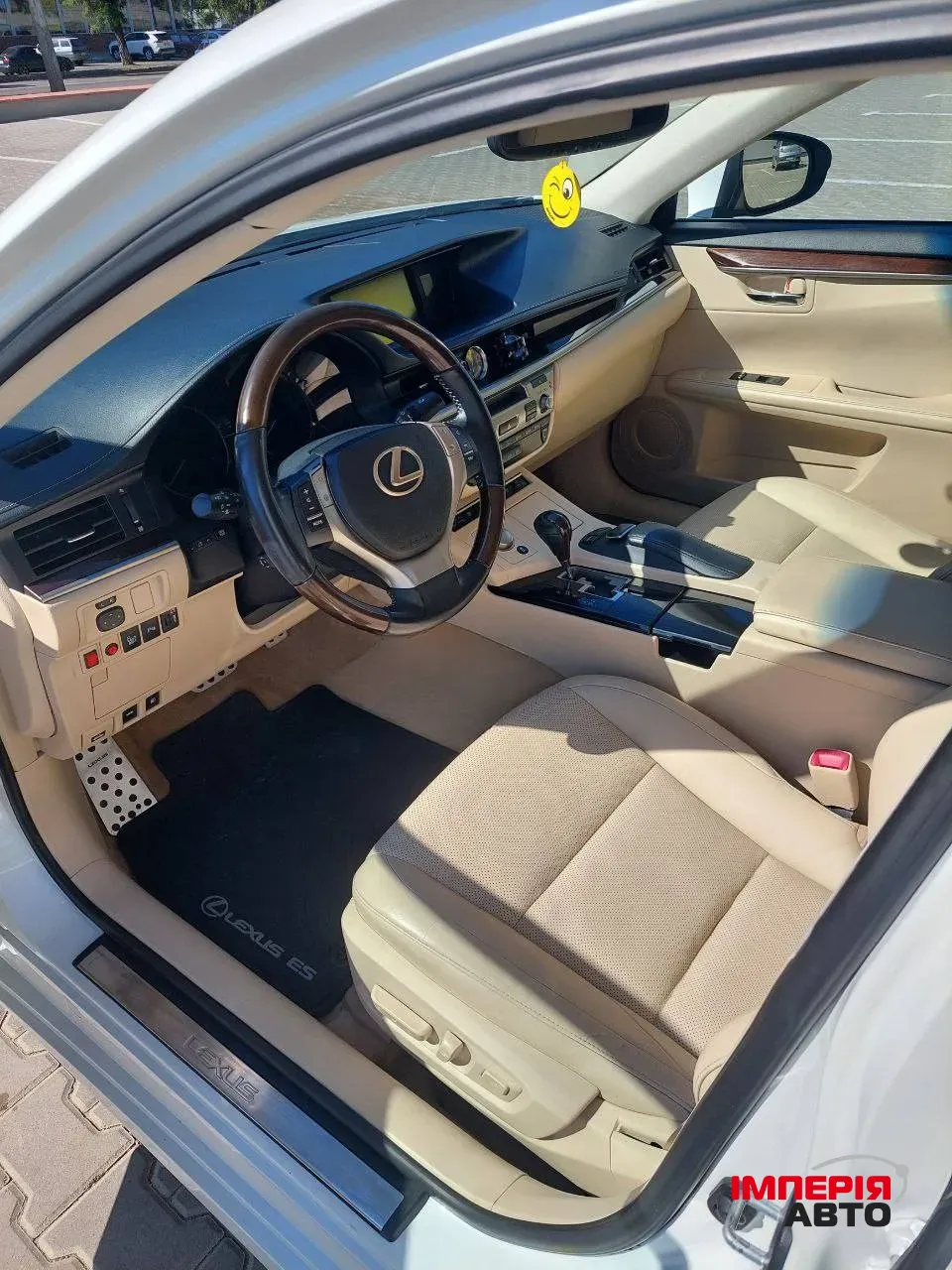 Lexus ES - фото 8