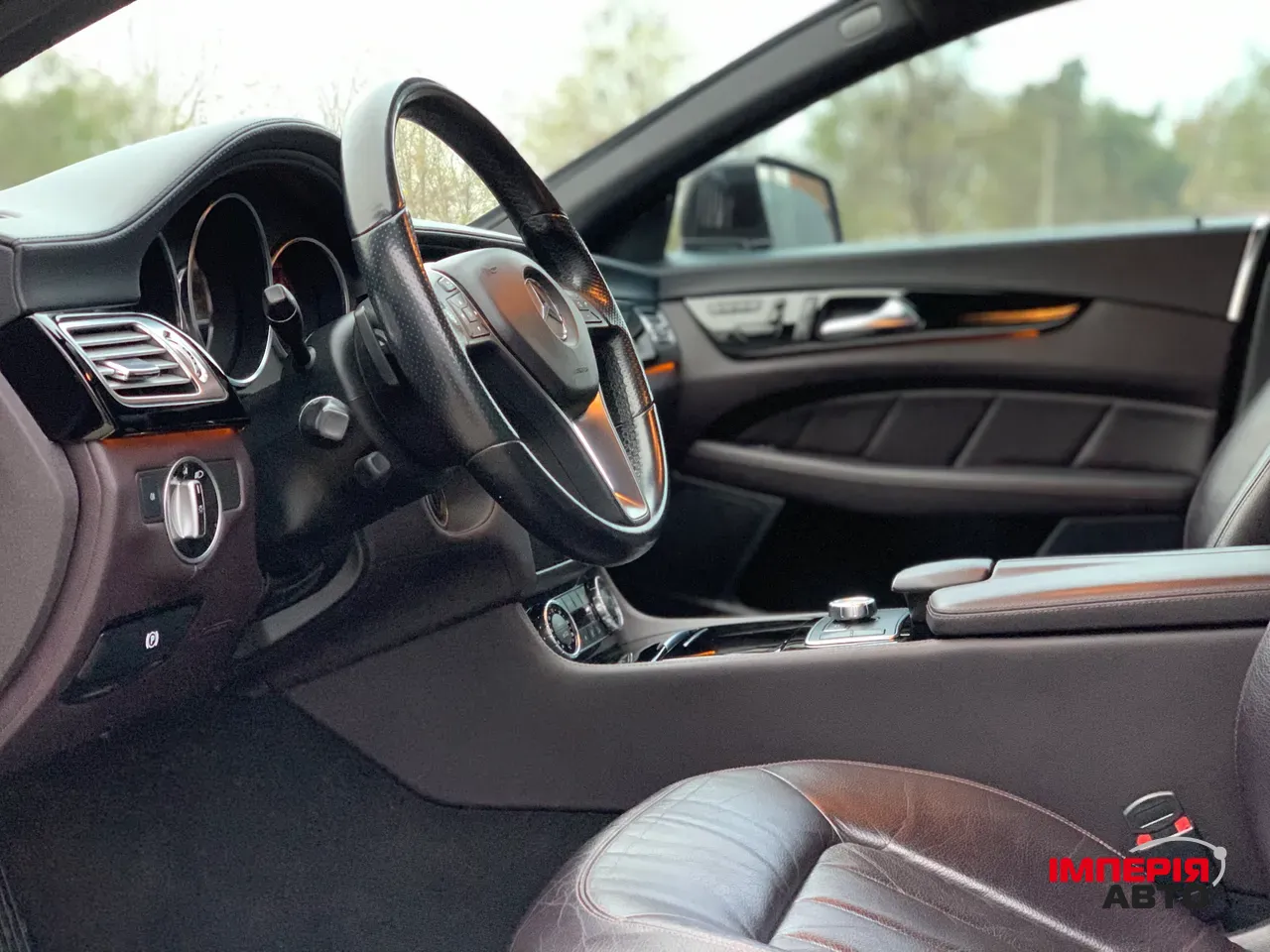 Mercedes-Benz CLS - фото 9
