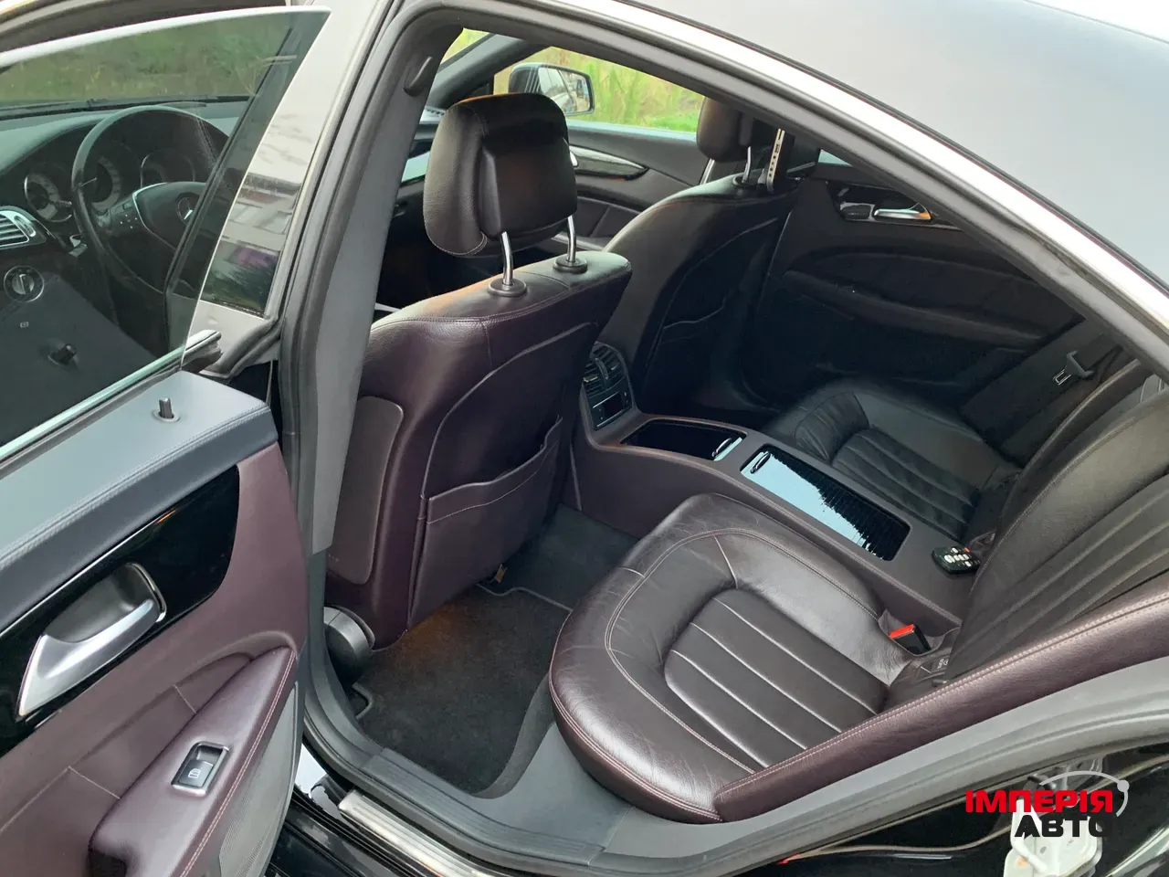 Mercedes-Benz CLS - фото 14