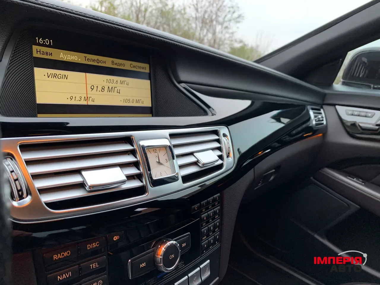 Mercedes-Benz CLS - фото 8