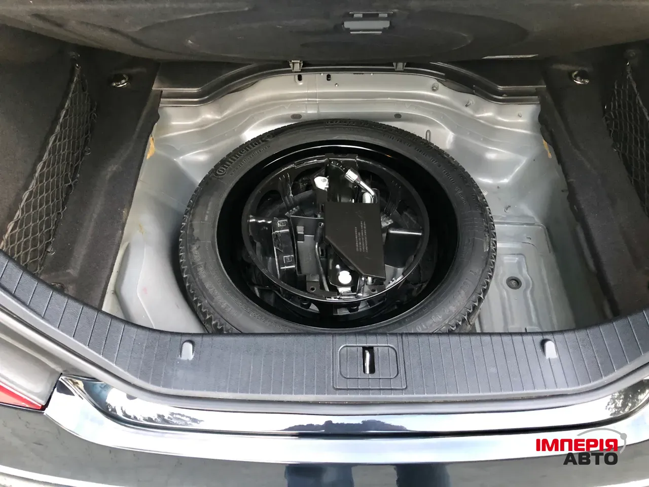 Mercedes-Benz CLS - фото 21