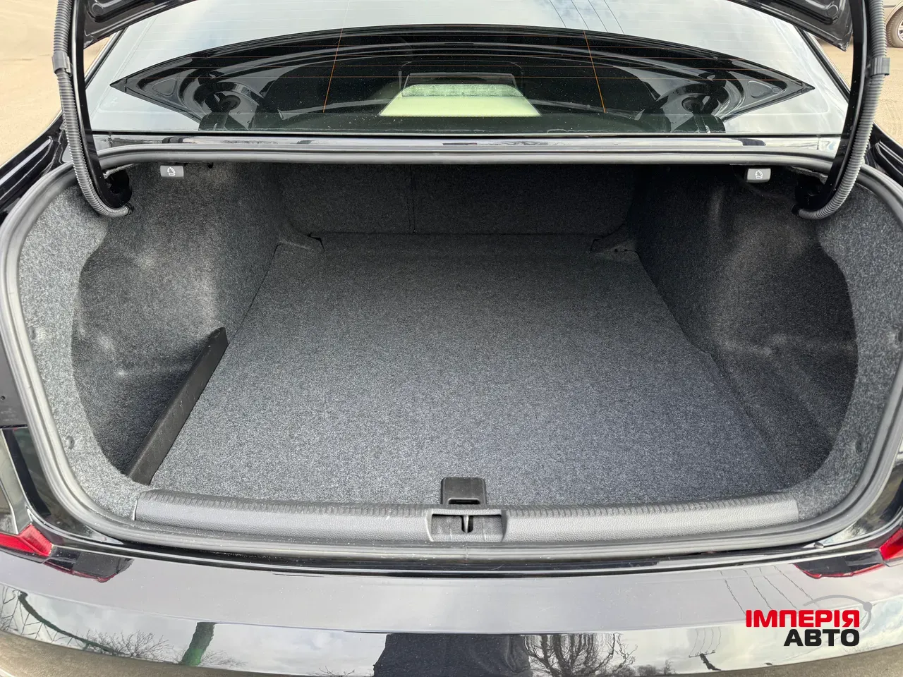 Volkswagen Passat USA/NMS - фото 15