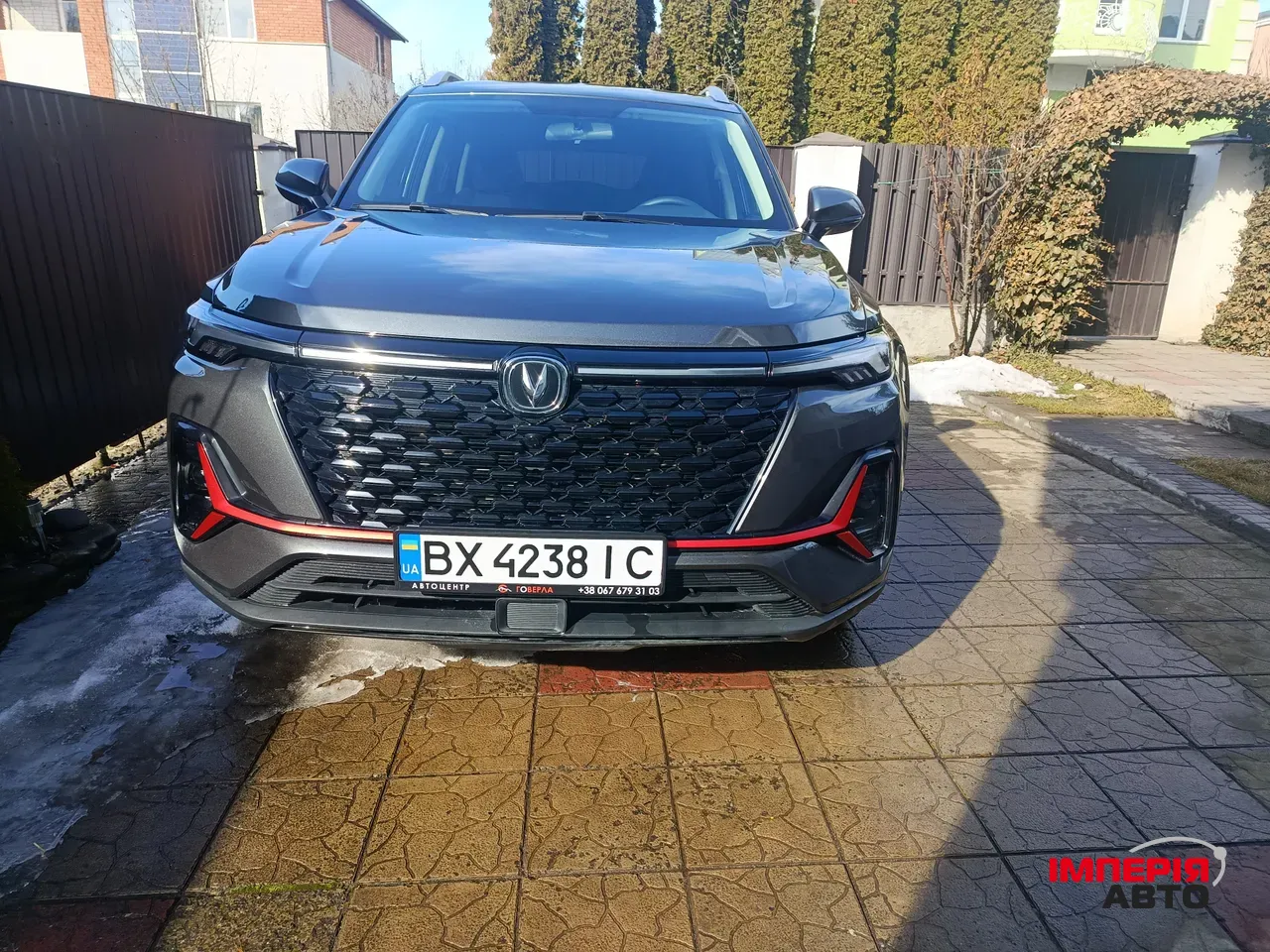 Changan CS35PLUS - фото 2