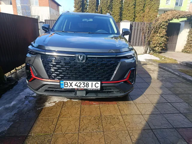 Changan CS35PLUS - фото 2