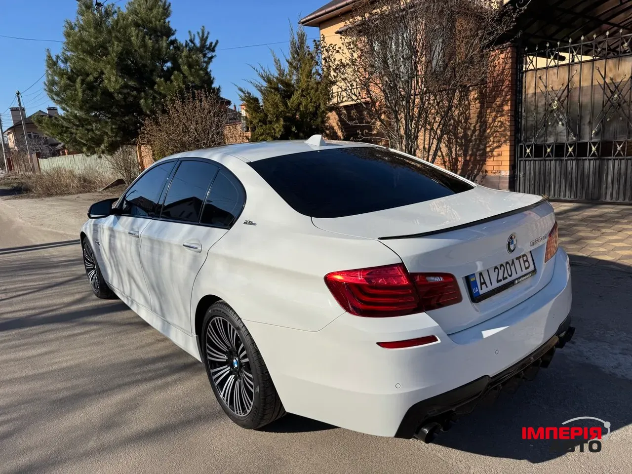 BMW 5 серії - фото 2