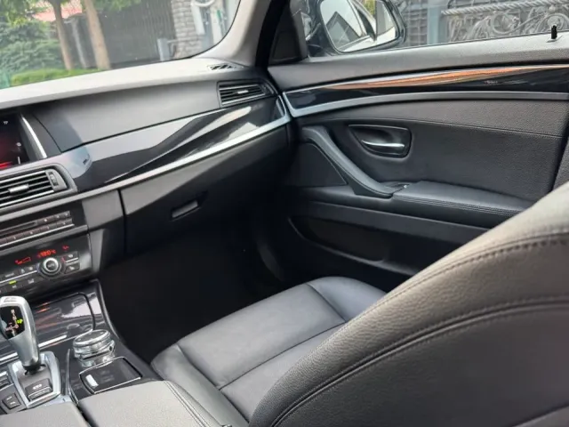 BMW 5 серії - фото 5