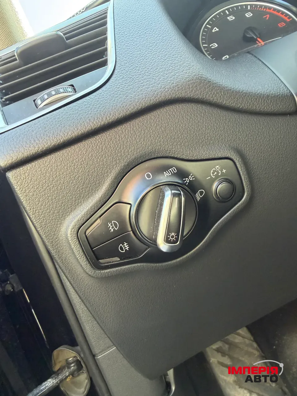 Audi Q5 - фото 32