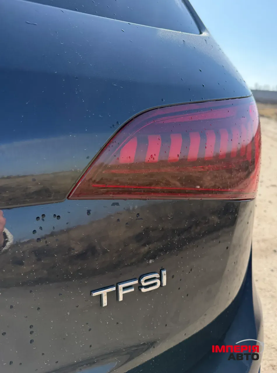 Audi Q5 - фото 11