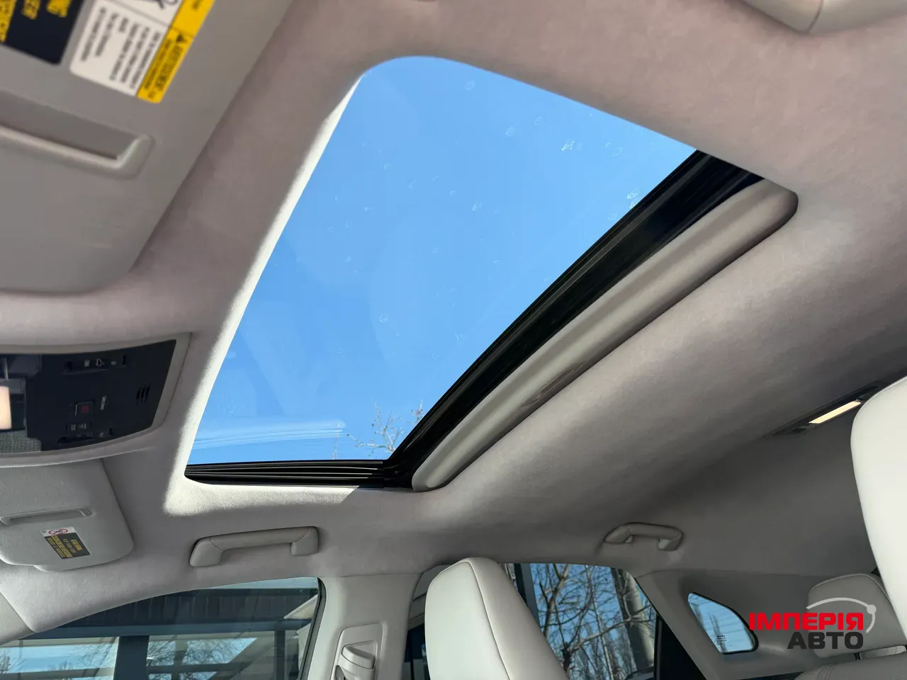 Lexus RX - фото 39