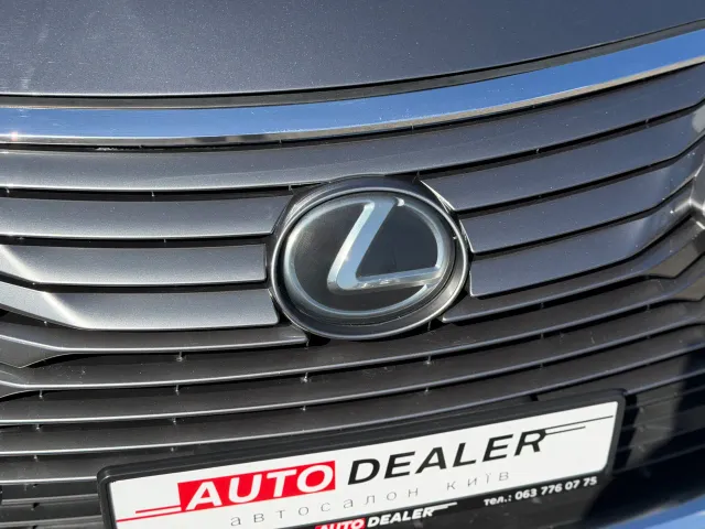 Lexus RX - фото 2