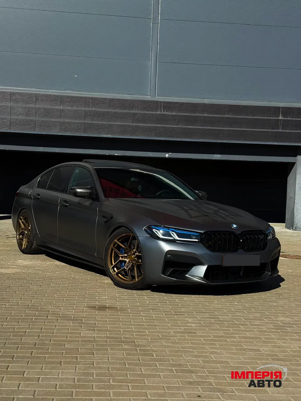 BMW M5 - фото 1