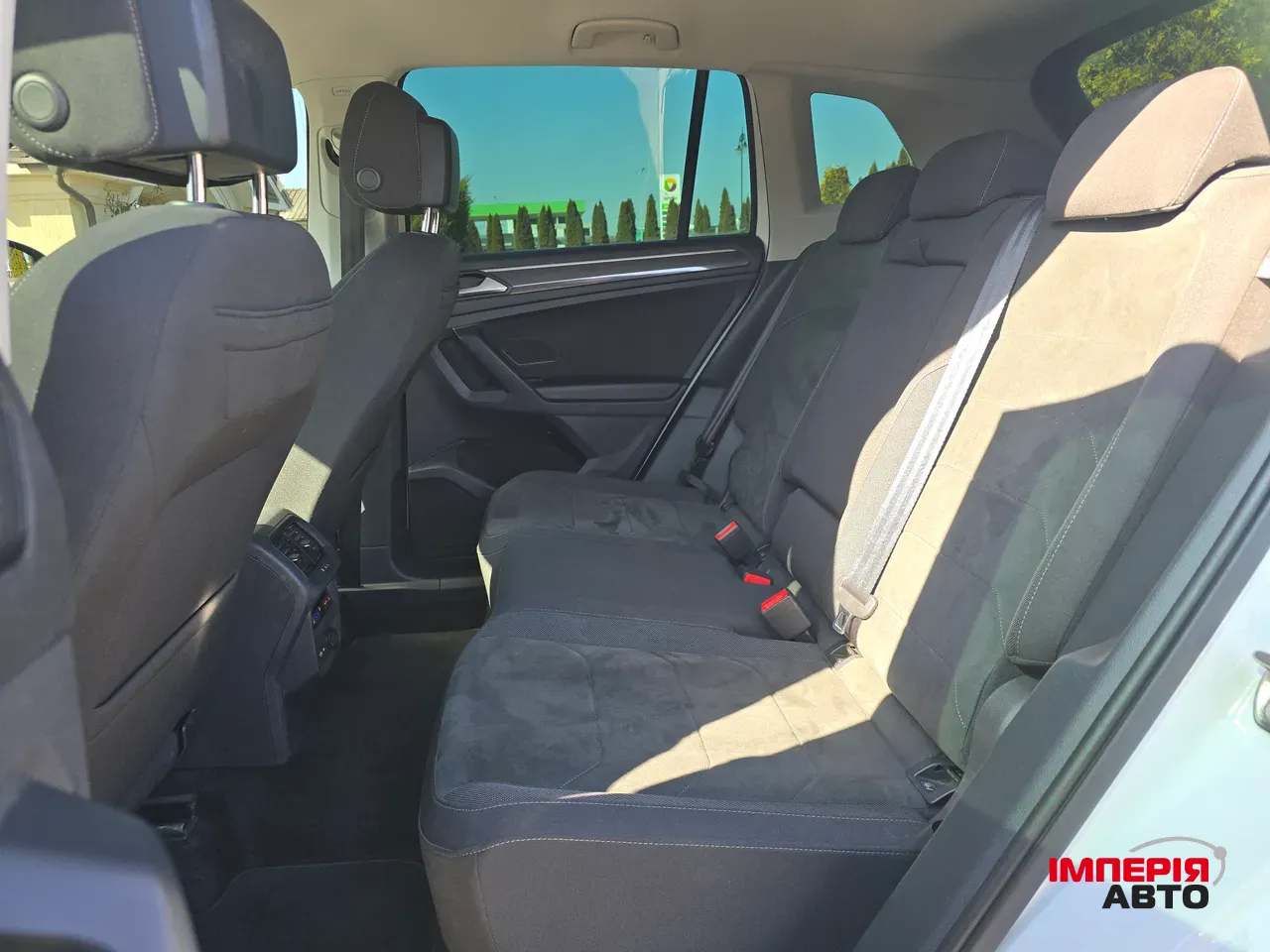 Volkswagen Tiguan R - фото 13