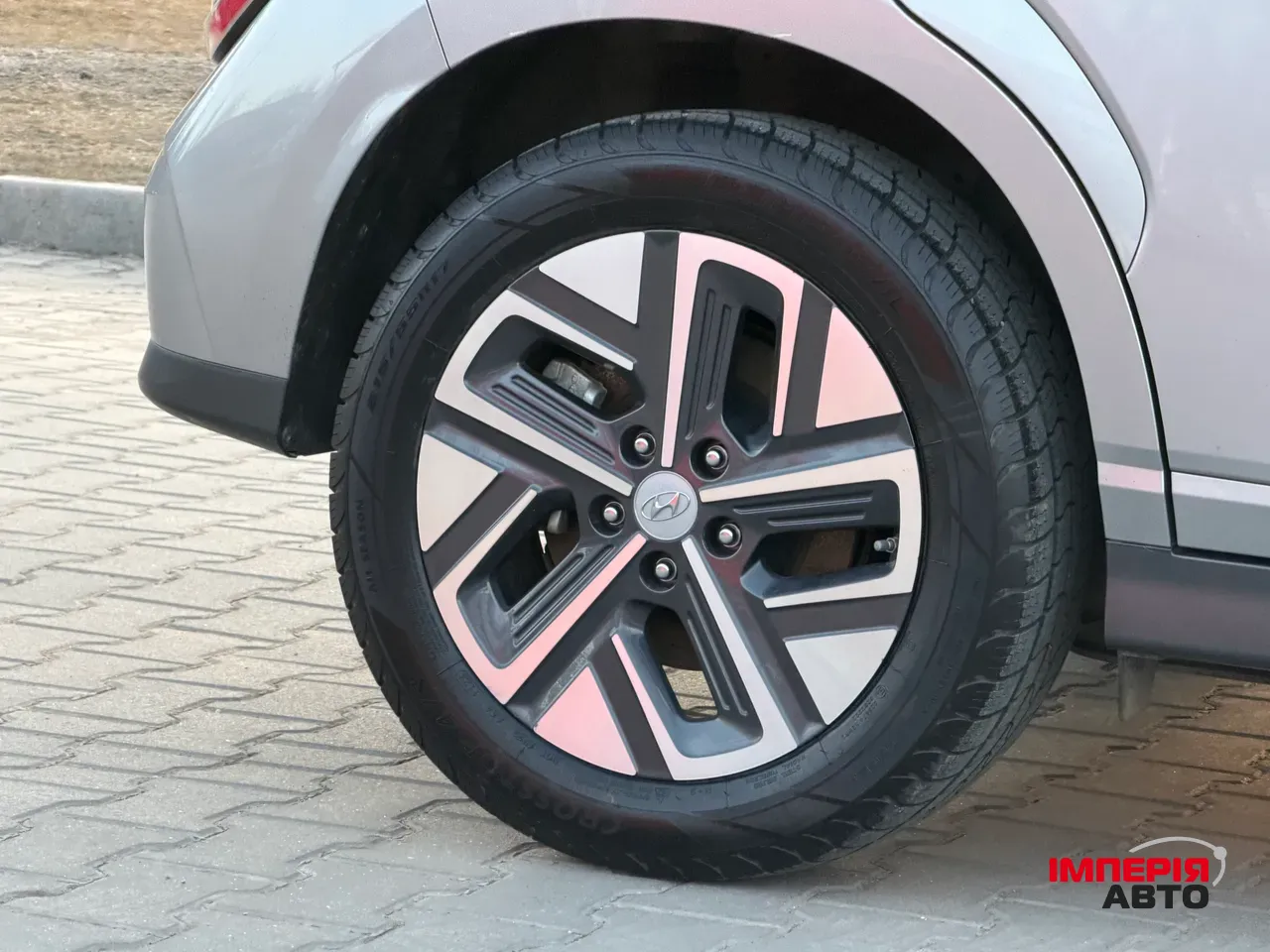 Hyundai Kona - фото 9