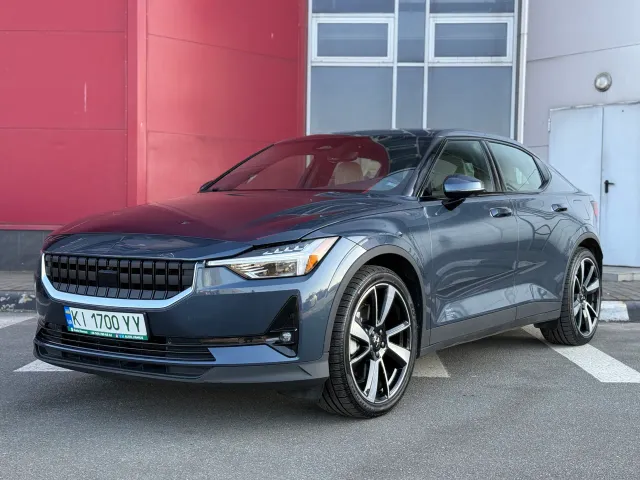 Polestar 2 - фото 1