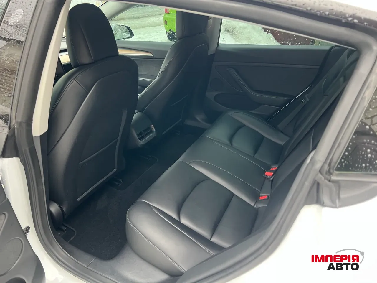 Tesla Model 3 - фото 7