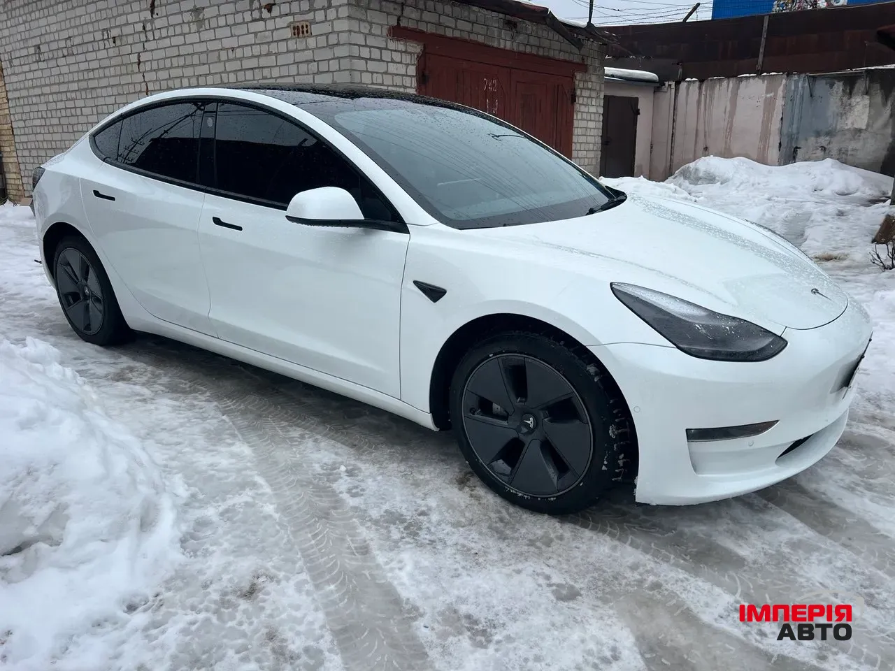 Tesla Model 3 - фото 4