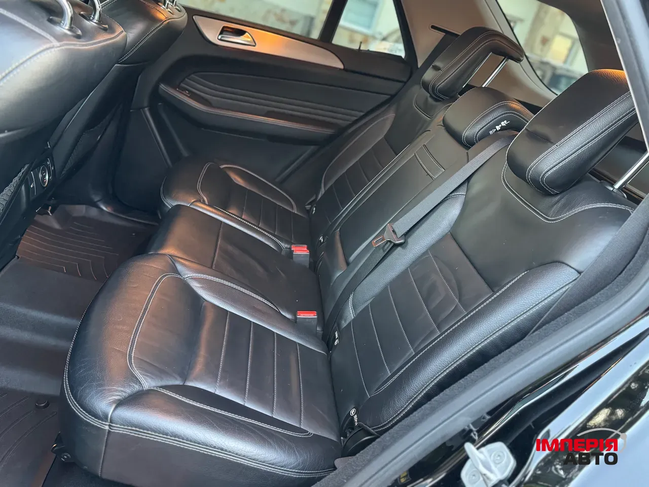 Mercedes-Benz M-Класс - фото 20