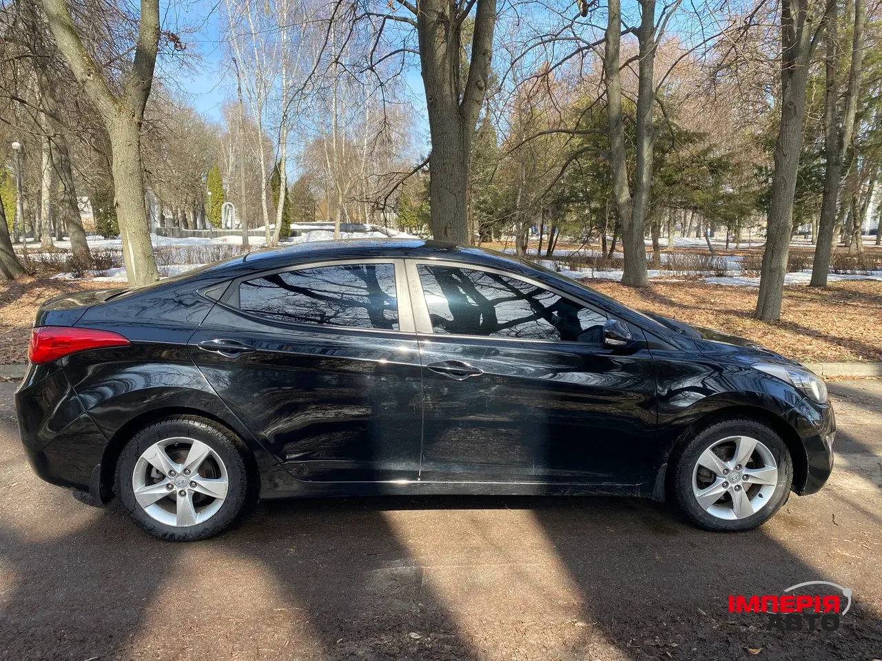 Hyundai Elantra - фото 13