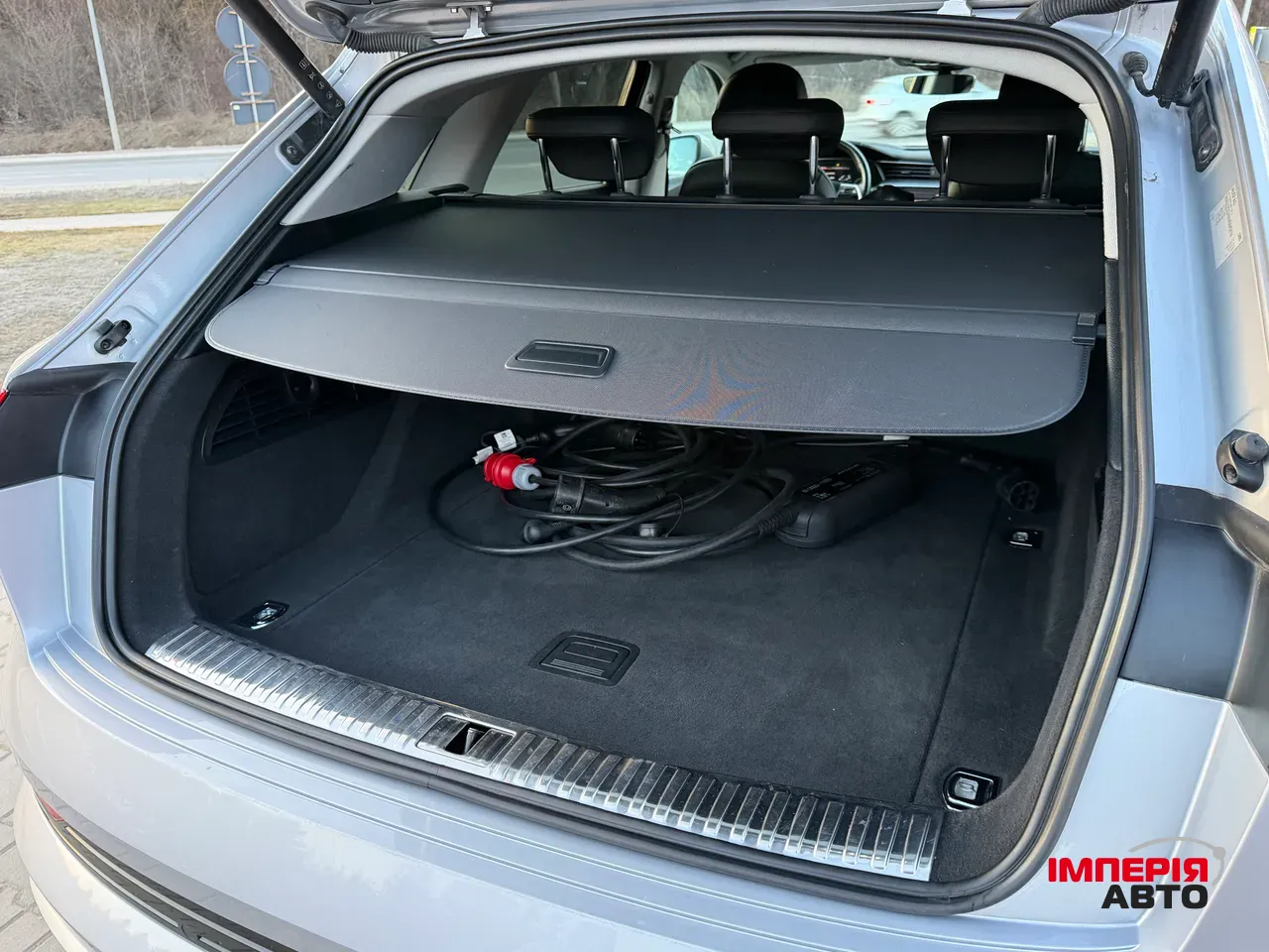 Audi e-tron - фото 20