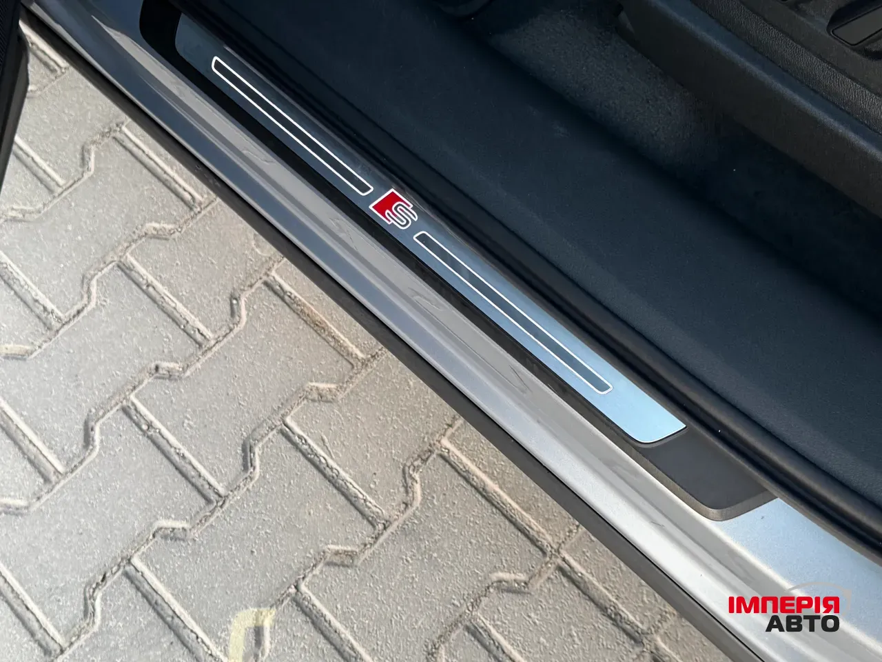 Audi e-tron - фото 28