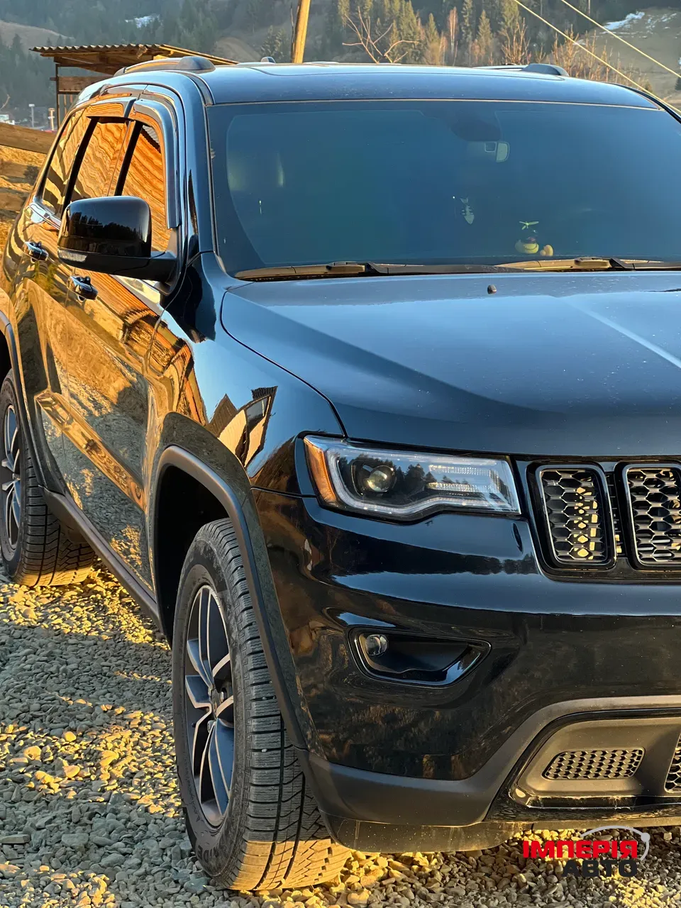 Jeep Grand Cherokee - фото 3