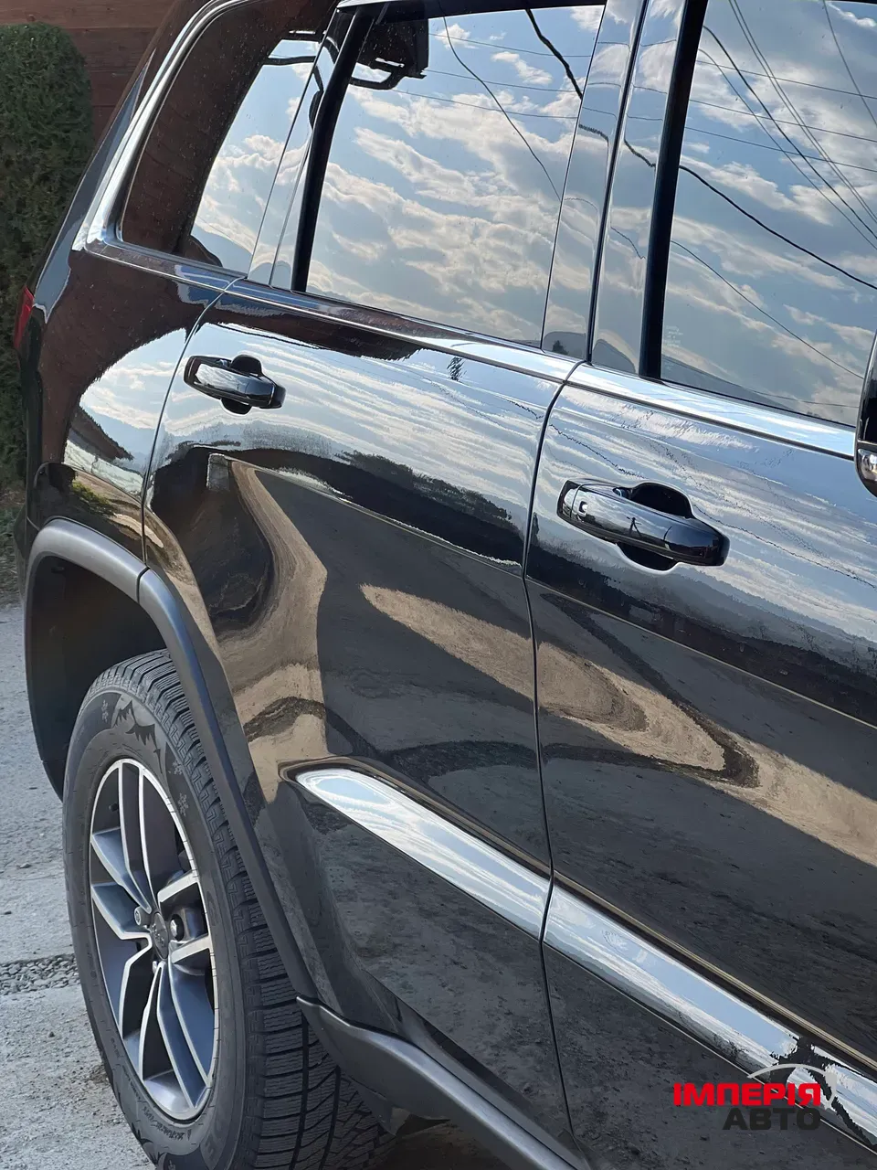 Jeep Grand Cherokee - фото 11