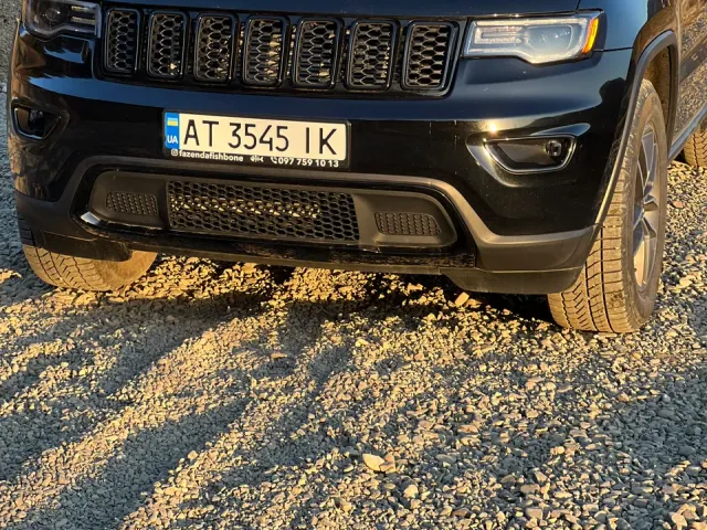 Jeep Grand Cherokee - фото 1