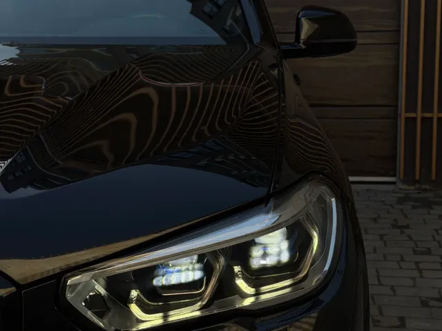 BMW X5 - фото 3