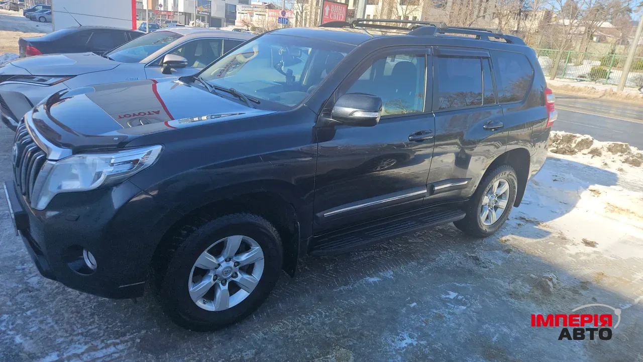 Toyota Land Cruiser Prado - фото 2