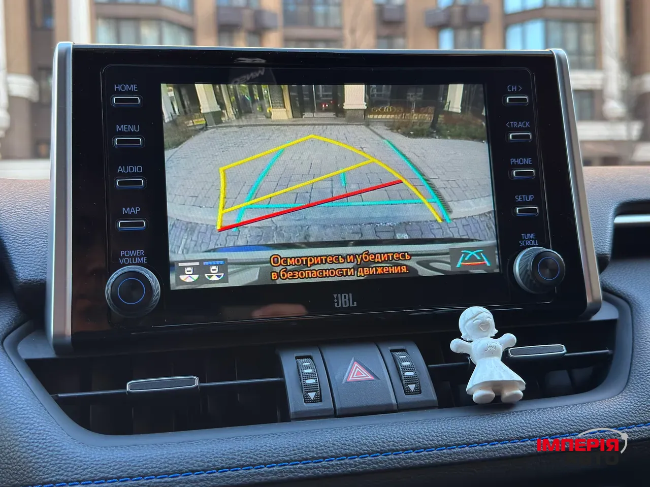 Toyota RAV4 - фото 15