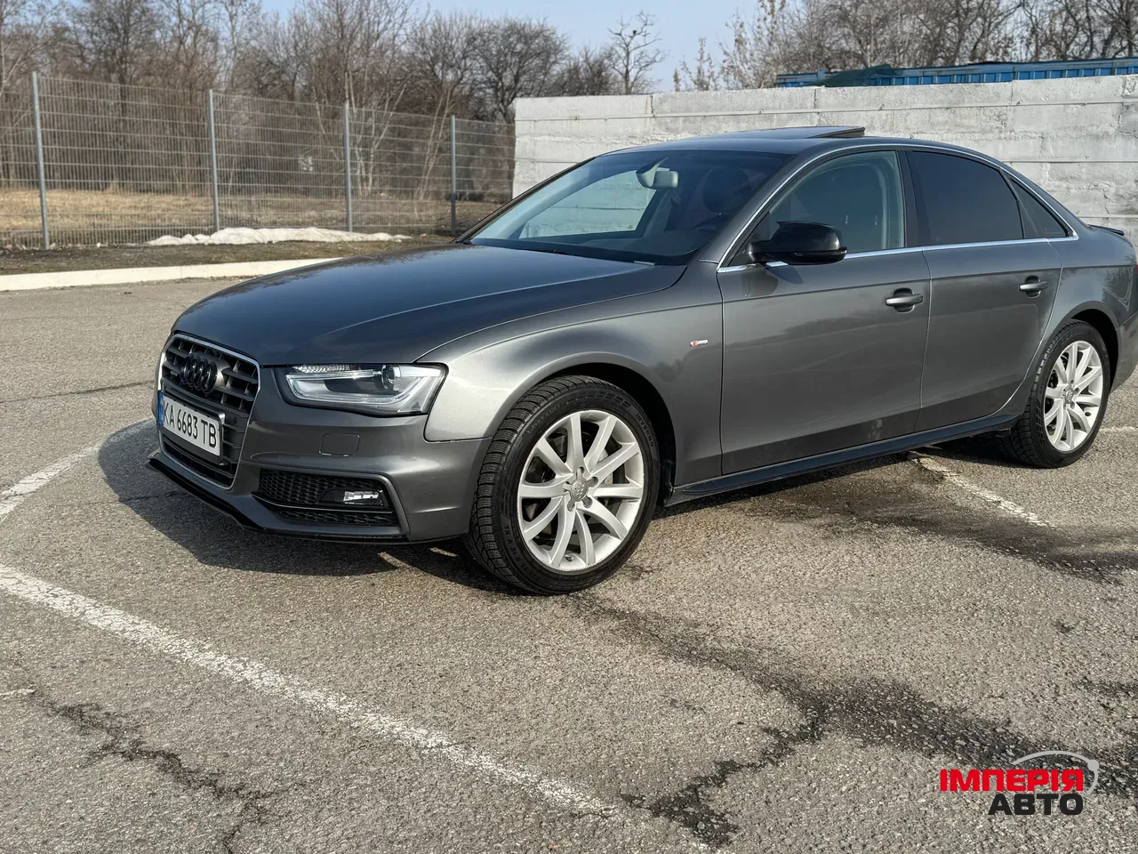 Audi A4 - фото 22