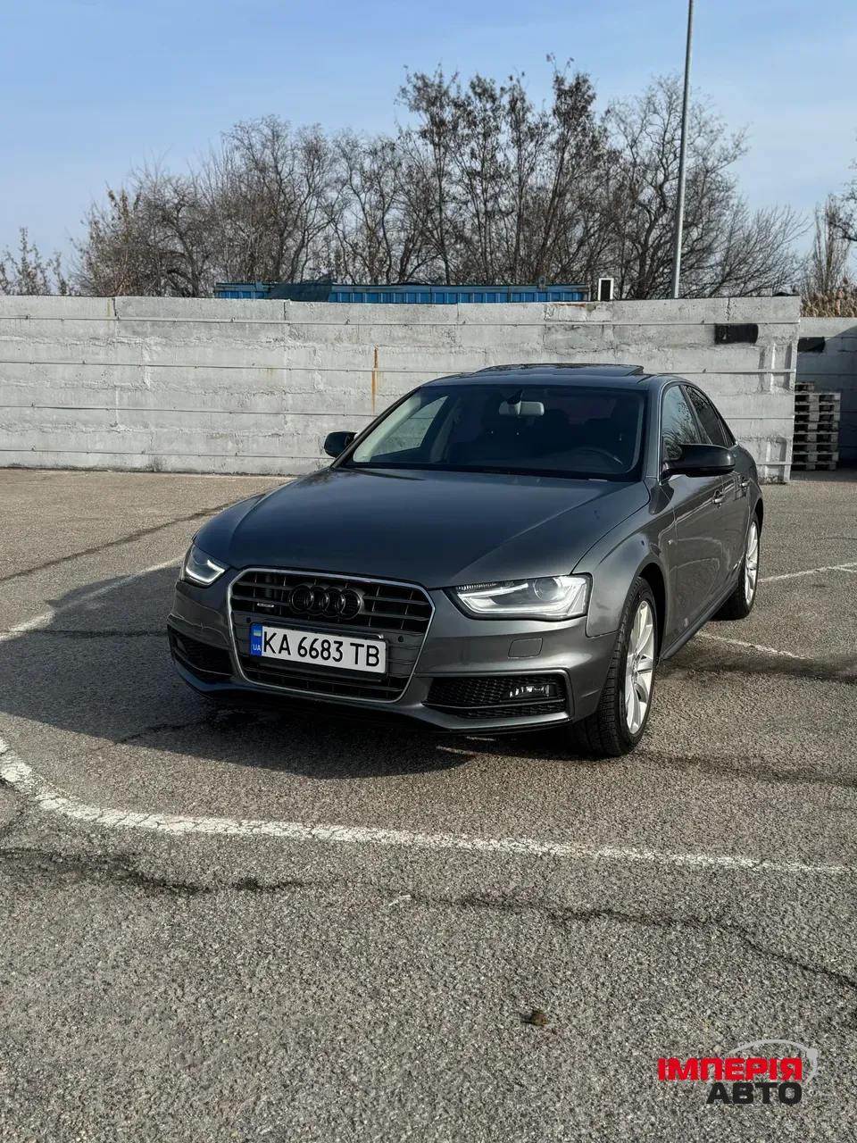 Audi A4 - фото 23