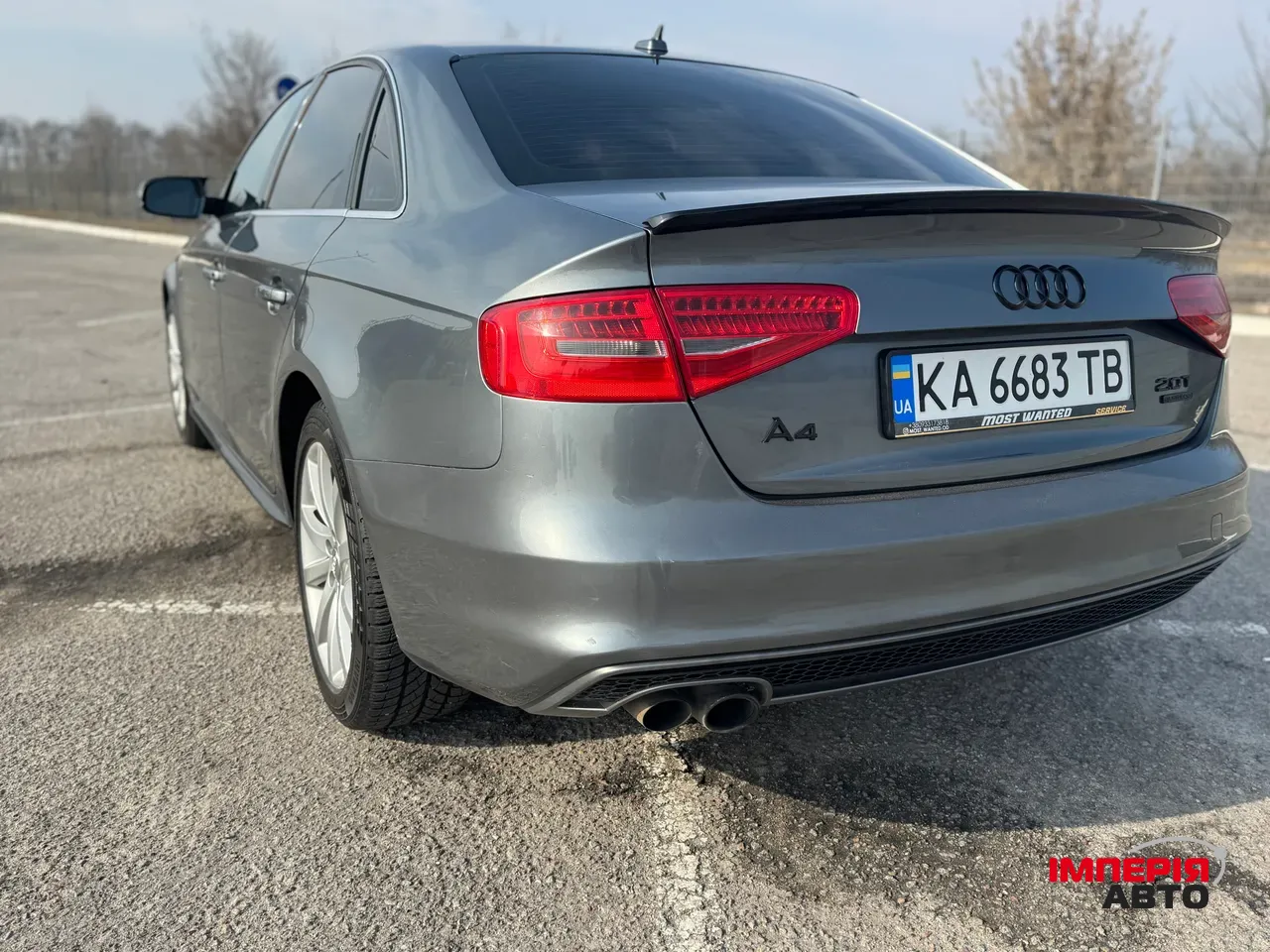 Audi A4 - фото 19