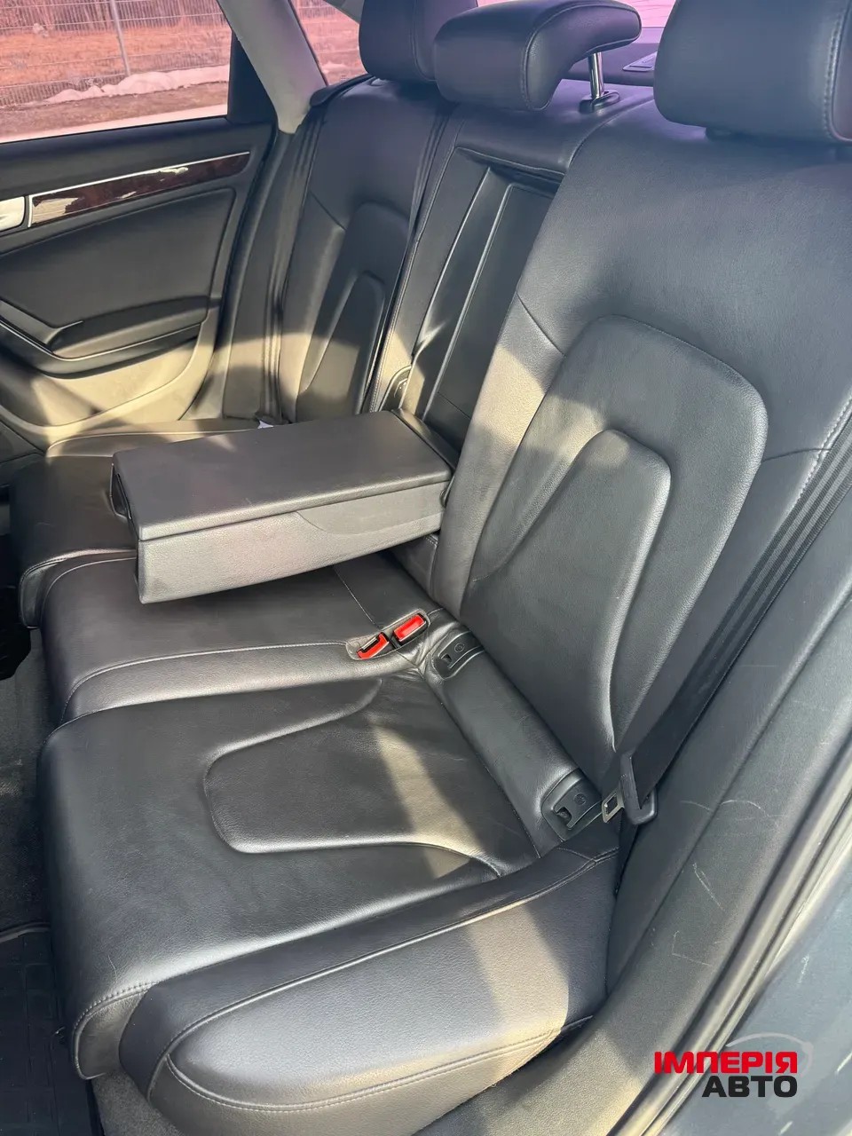 Audi A4 - фото 10