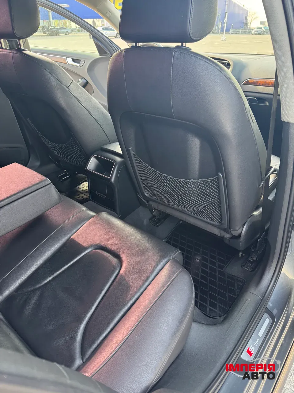 Audi A4 - фото 9