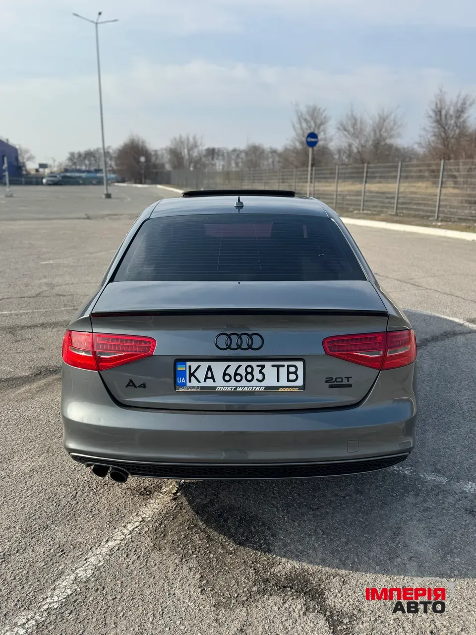 Audi A4 - фото 17
