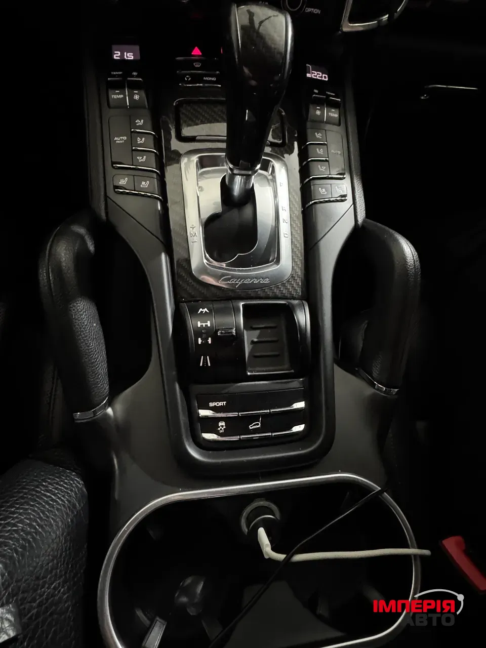 Porsche Cayenne - фото 10