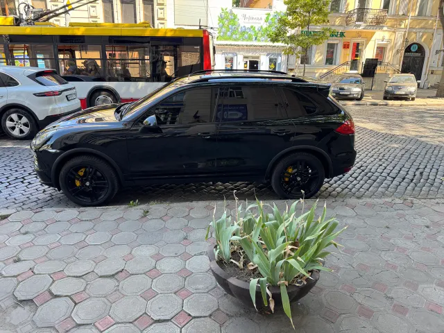 Porsche Cayenne - фото 5