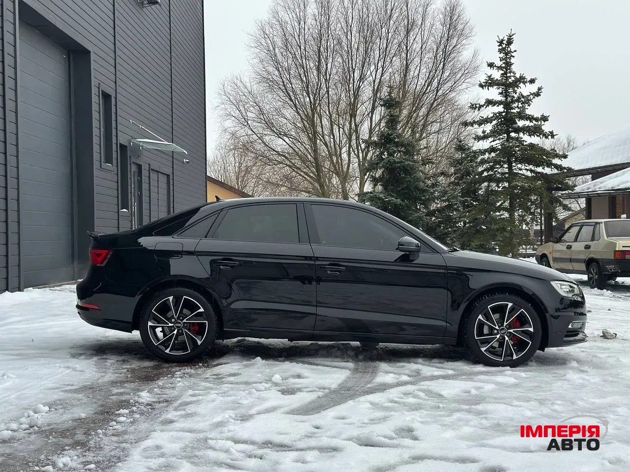 Audi A3 - фото 10