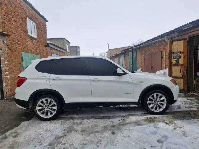 BMW X3 - фото 1