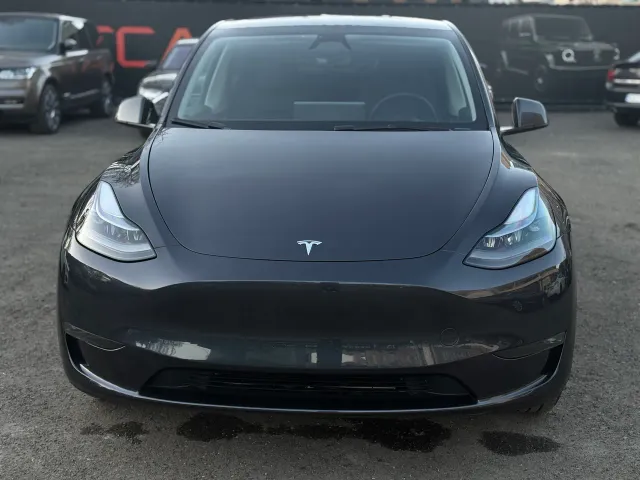 Tesla Model Y - фото 2