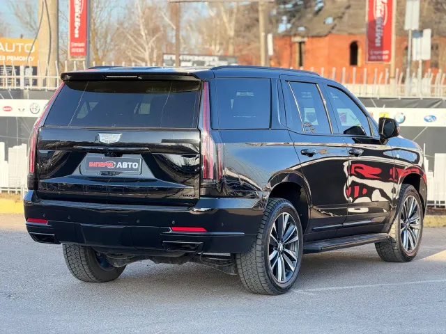 Cadillac Escalade - фото 5