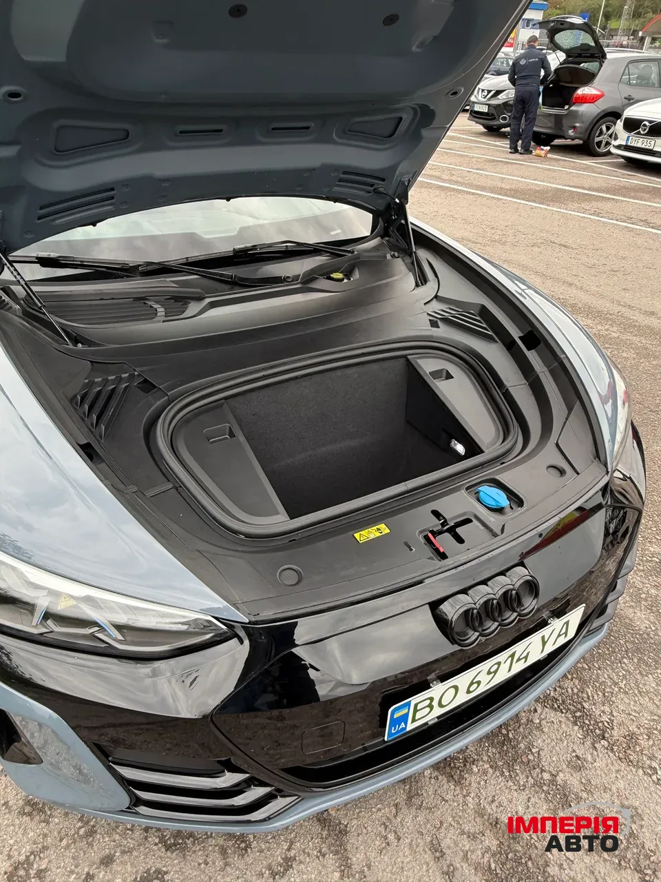 Audi e-tron GT - фото 6