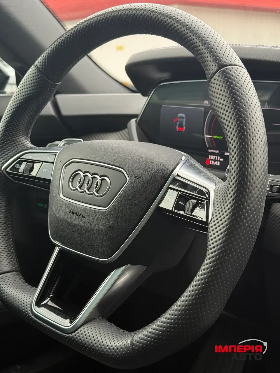 Audi e-tron GT - фото 41