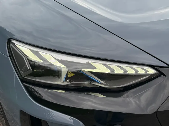 Audi e-tron GT - фото 3