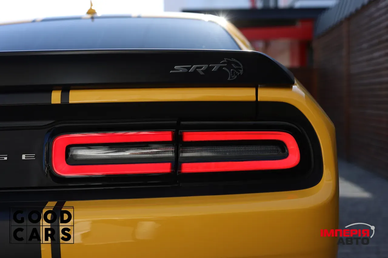 Dodge Challenger - фото 10