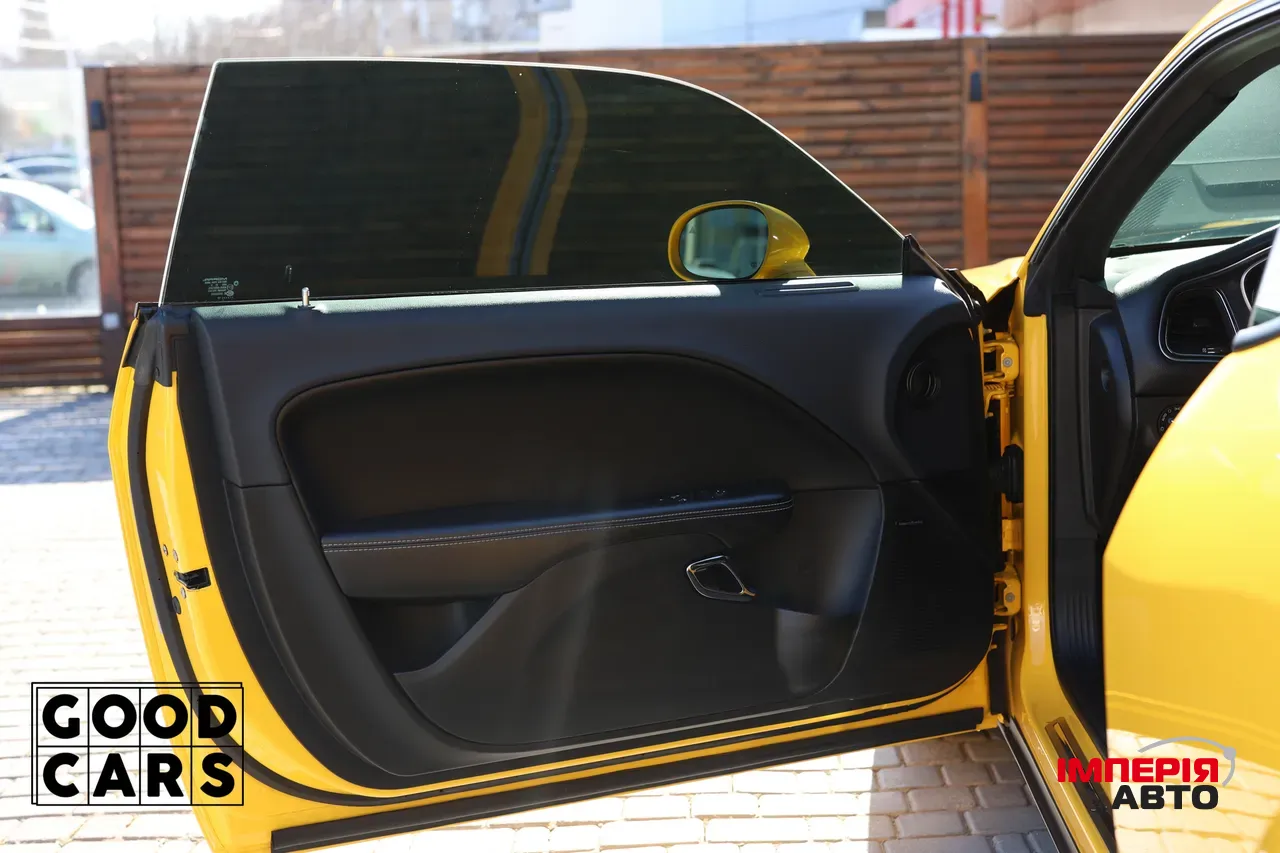 Dodge Challenger - фото 21